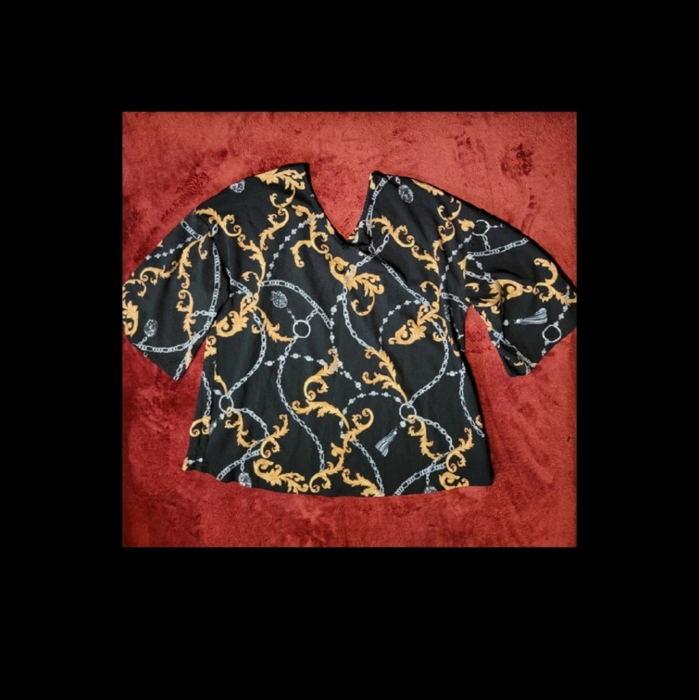 NWOT WOMENS GODDESS TOP BLACK AND GOLD PRINT PLUS SIZE 1X - Picture 2 of 5